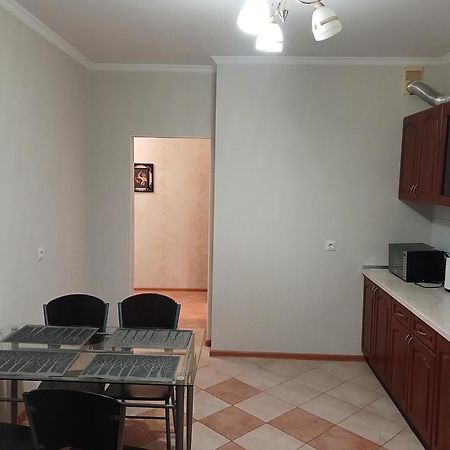 דירות קייב Cosy Flat מראה חיצוני תמונה