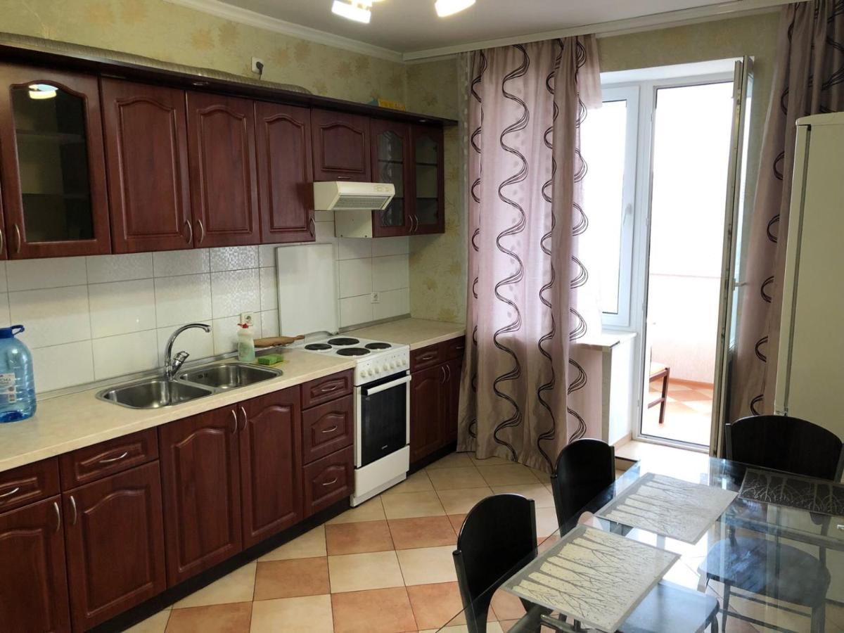 דירות קייב Cosy Flat מראה חיצוני תמונה